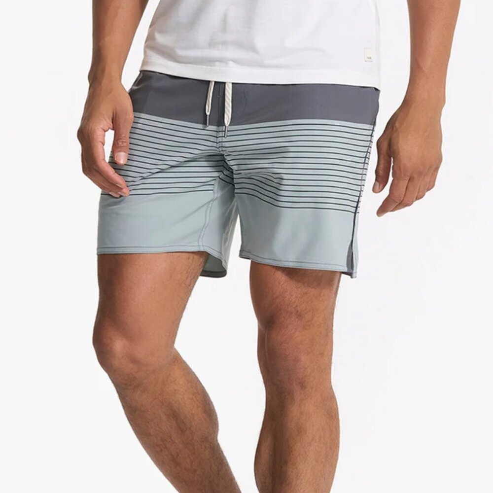 Vuori - Men's Trail Short Lined 6.5" Inseam Shale/Neptune Stripe NWT
